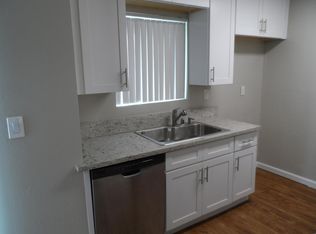7335 Norwalk Blvd #3, Whittier, CA 90606