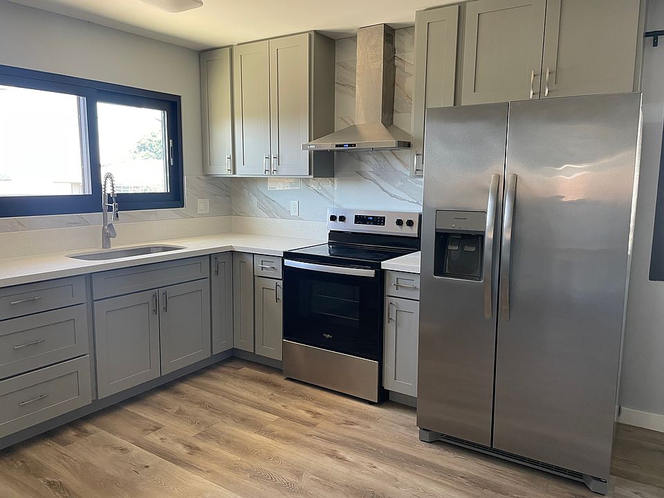1st image of 2218 Makanani Dr Unit A