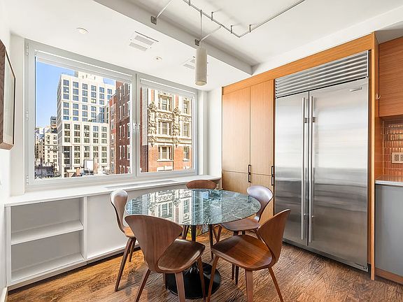 5th image of 250 W 90th St