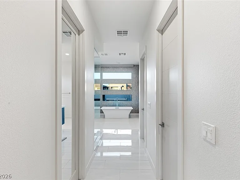 75 Pristine Glen St — Photo 27