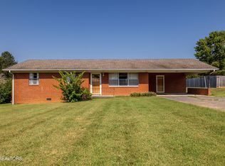 409 Merritt Rd, Maryville, TN 37804