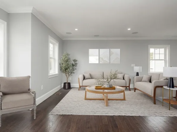 472-474 Hyde Park Ave, Roslindale, MA 02131