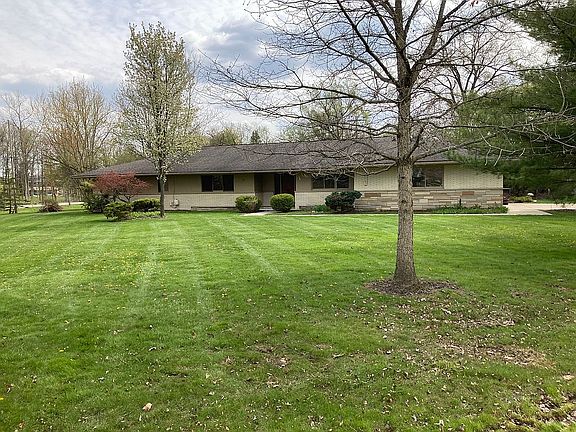 2nd image of 30670 Rushmore Cir