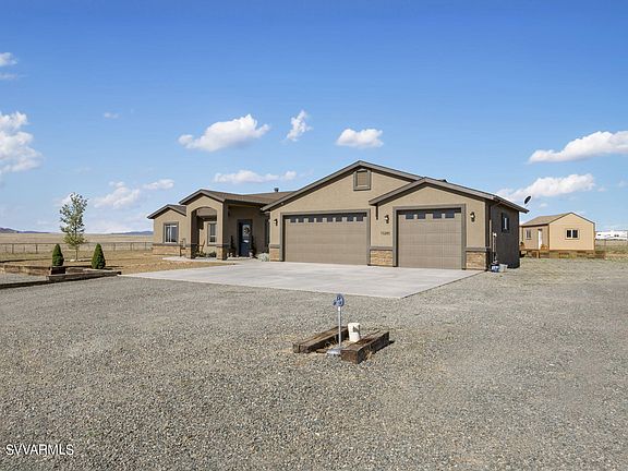 3rd image of 10280 N Dozer Drive