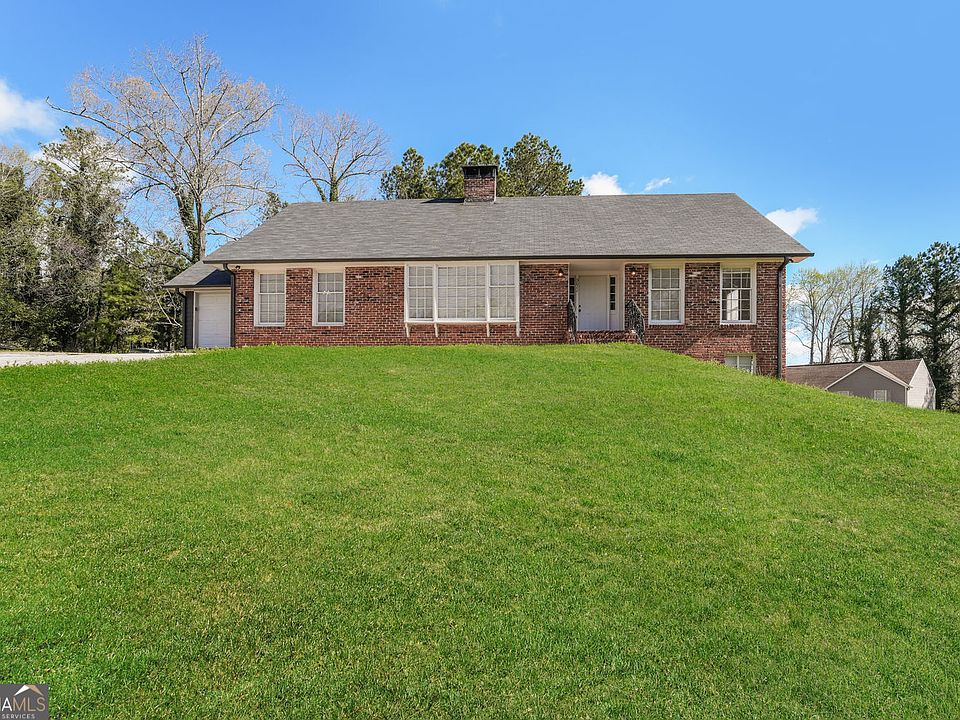 1st image of 3622 Woods Dr