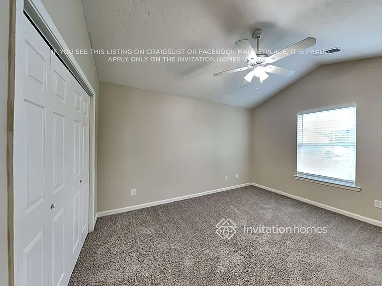 417 Autumn Lake Ct — Photo 6