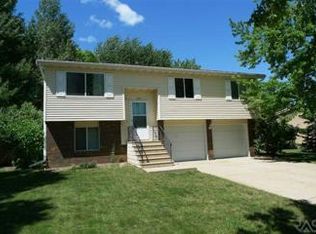 5100 W Windsor Way, Sioux Falls, SD 57106