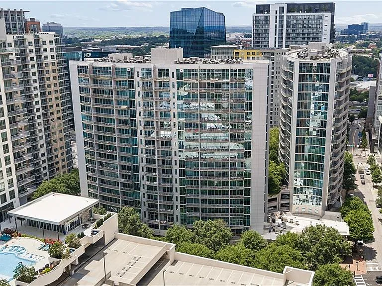 950 W Peachtree St NW #1413 — Photo 23