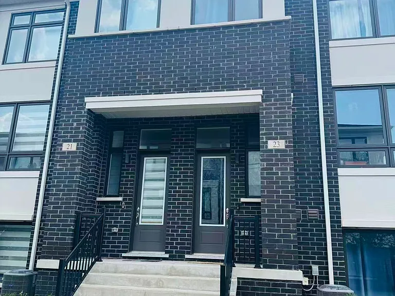 23 James Noble Ln — Photo 2