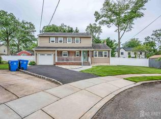 29 Christopher Ln, Colonia, NJ 07067