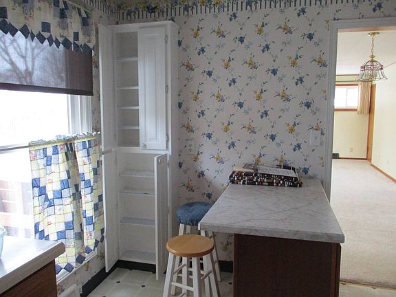 3rd image of 26 Lincoln Ct