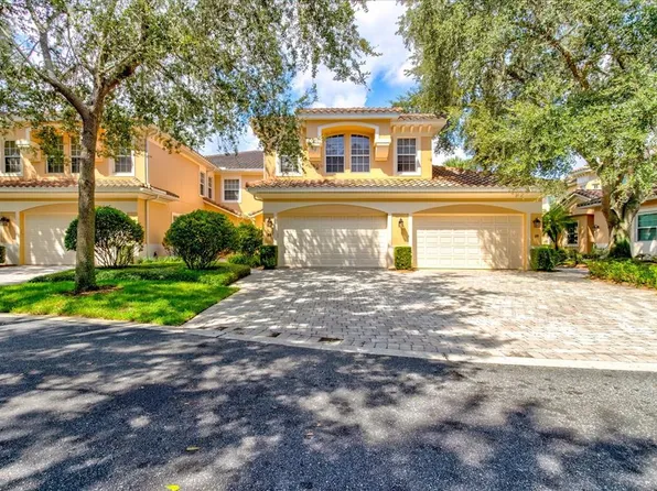 22 Camino Real Blvd Unit 202, Howey In The Hills, FL 34737