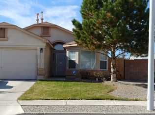 772 Sunny Meadows Dr NE, Rio Rancho, NM 87144