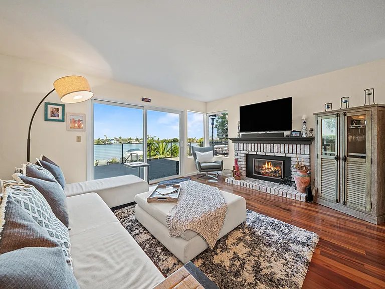 Living room with gas fireplace