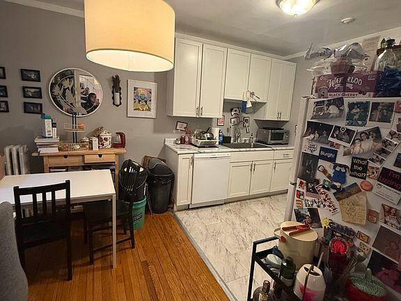 2nd image of 1335 W Carmen Ave APT 2B
