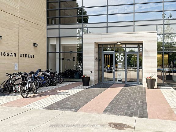 3rd image of 36 Lisgar St #521E