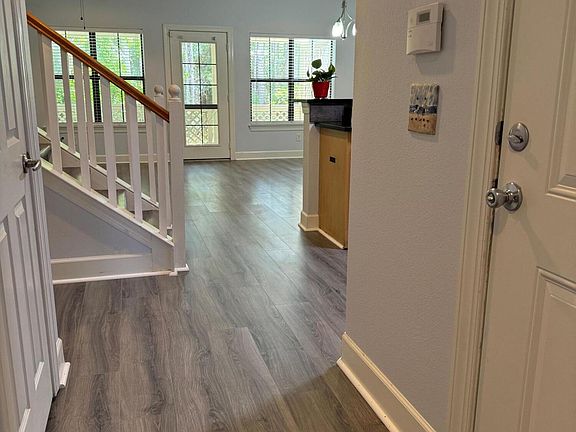2nd image of 104 Southhaven Cir #18