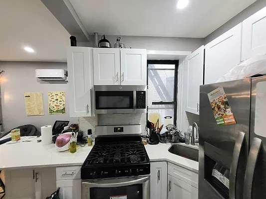 Rented by Real Team Brokerage | media 4