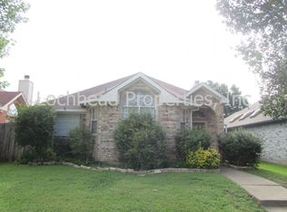 916 Remington Trl, Mesquite, TX 75181