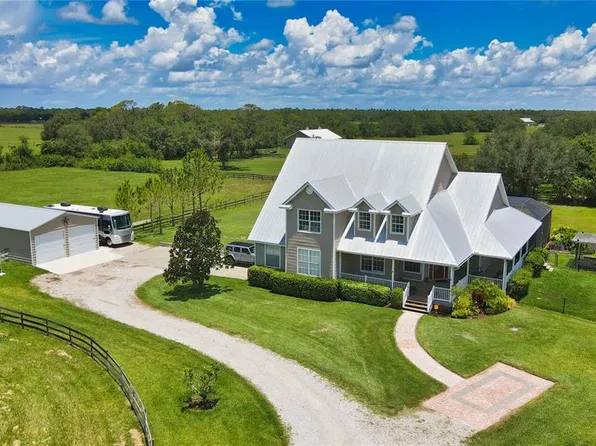 11501 Celestine Pass, Sarasota, FL 34240