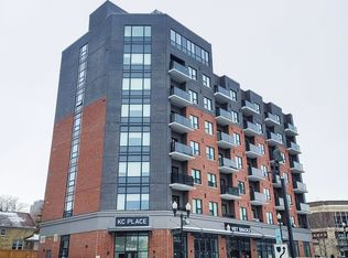 387 King St E #706, Kitchener, ON N2G 0C1