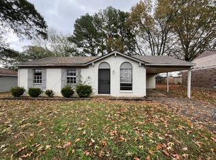 6780 Pinehurst Rd, Horn Lake, MS 38637