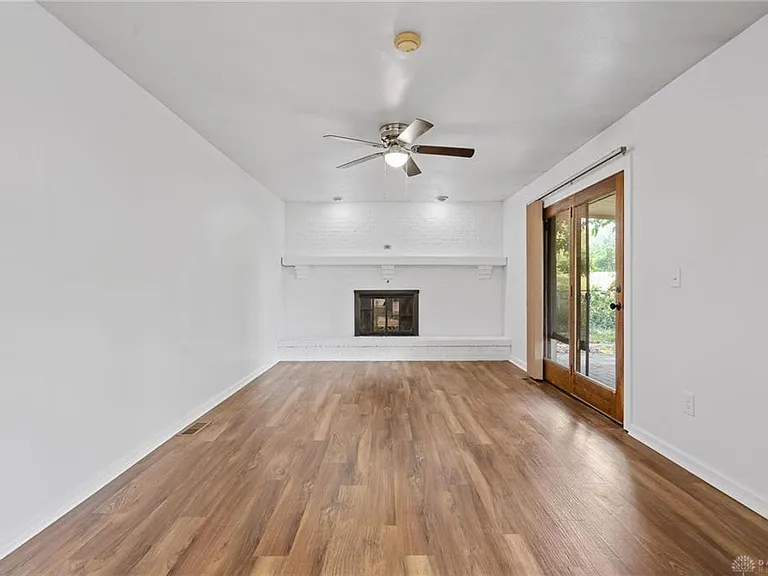 5420 Split Rock Dr — Photo 16