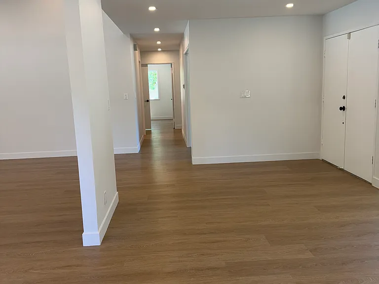 8390 Faust Ave — Photo 8