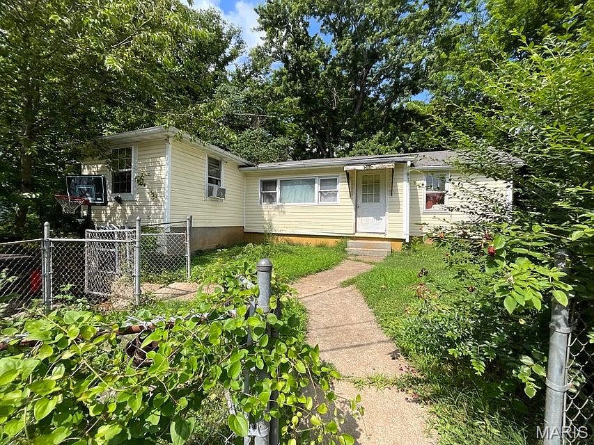 1st image of 429 S Thayer Ave