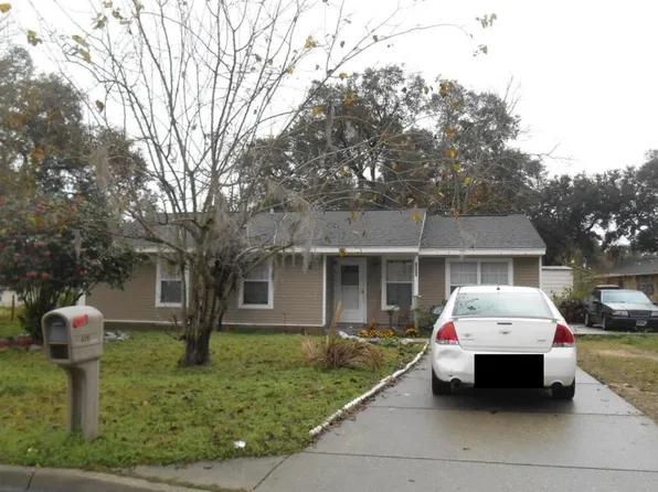1955 Gary Cir, Pensacola, FL 32505