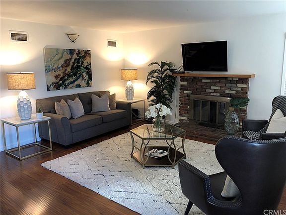 4th image of 20329 E Calora St