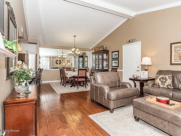 4th image of 8502 Atrium Dr APT 809