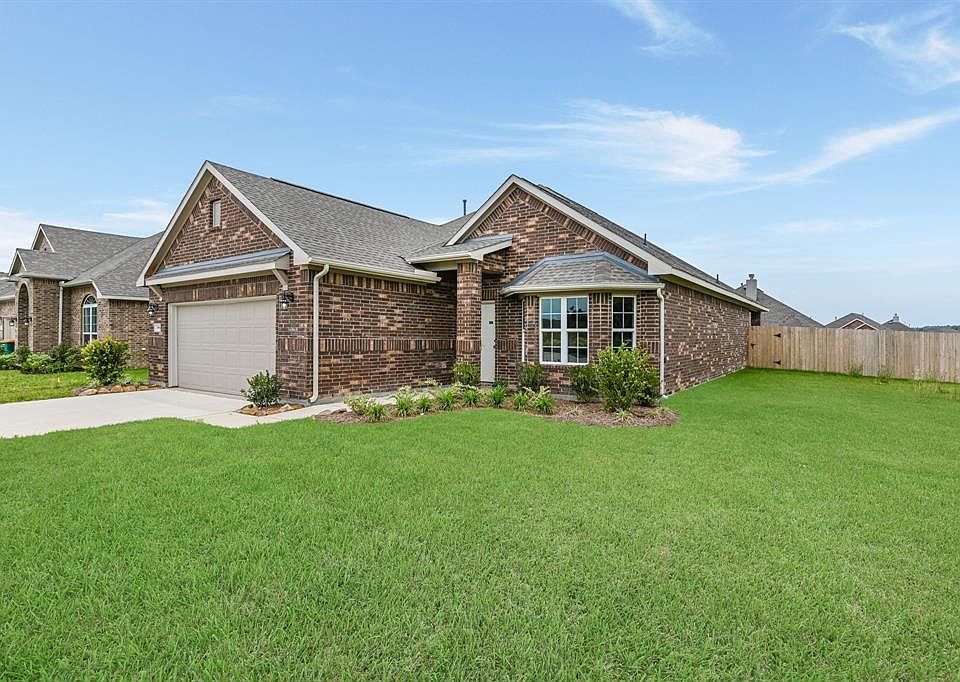 1st image of 19062 Villa Ln