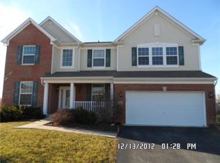 348 Claridge Cir, Bolingbrook, IL 60440