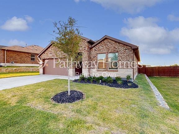 3rd image of 1604 Garysburg Ct