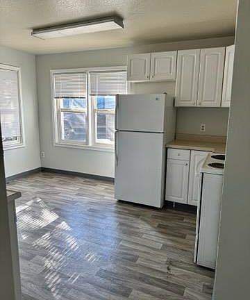 5th image of 618 4th St #9
