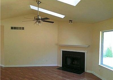 2nd image of 108 Heath Cliff Dr SE