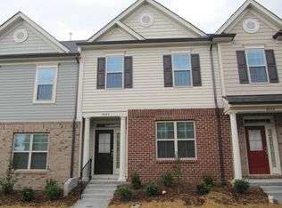 2024 Highland Village Dr, Cary, NC 27511