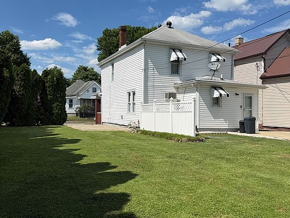 4th image of 1826 Vinton Ave