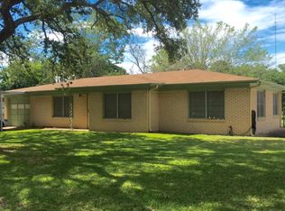 3907 Windowmere St, Bryan, TX 77802