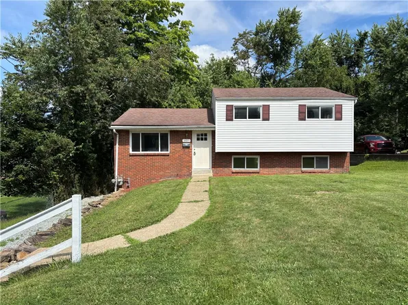 401 Cyra Dr, Monroeville, PA 15146