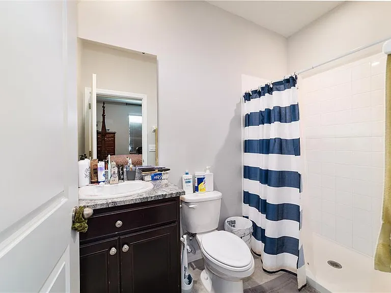 8521 SW 59th Ter — Photo 16