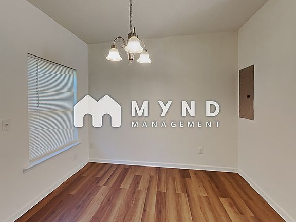 4th image of 6860 Mountain Cir