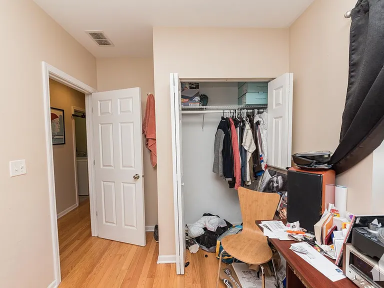 3211 W Armitage Ave #2 — Photo 4
