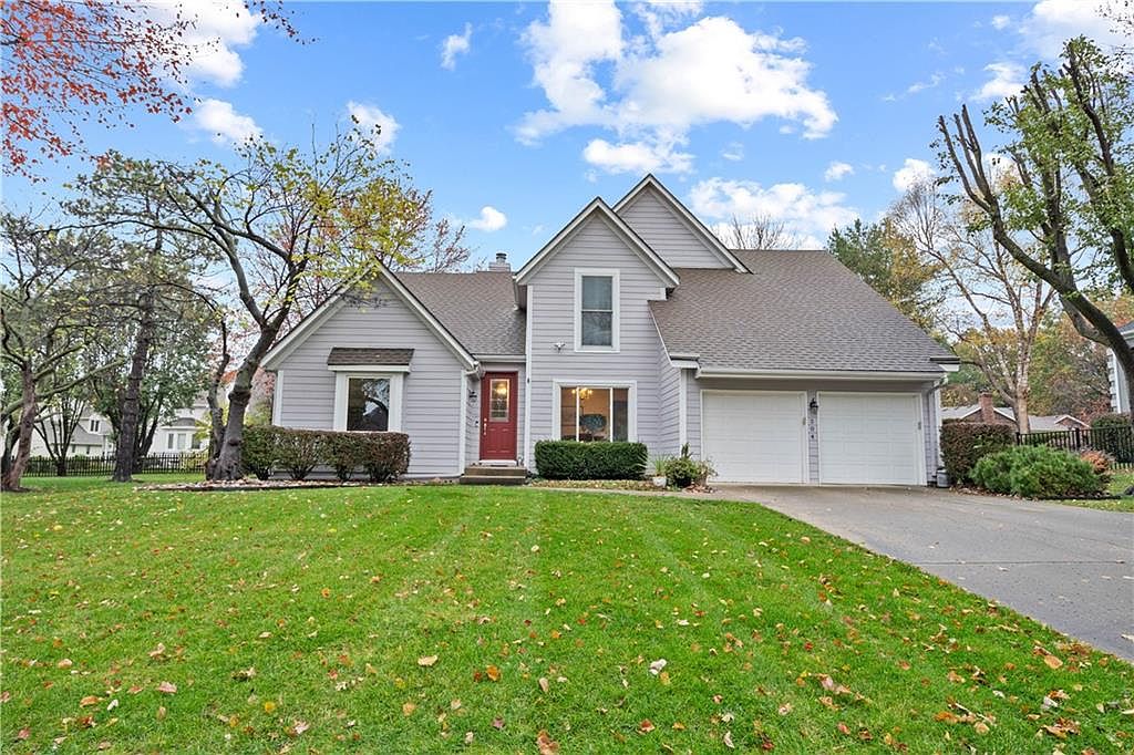 504 W 116th St, Kansas City, MO 64114 | Zillow
