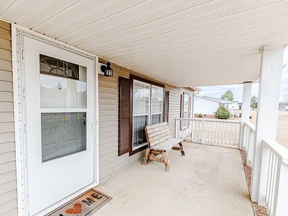 4th image of 184 Wright Rd