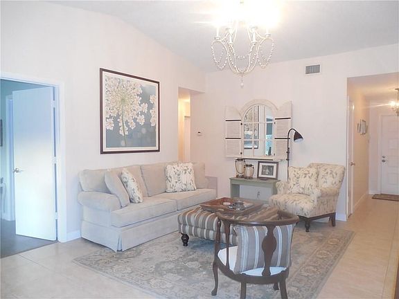 5th image of 2607 SW Westlake Cir