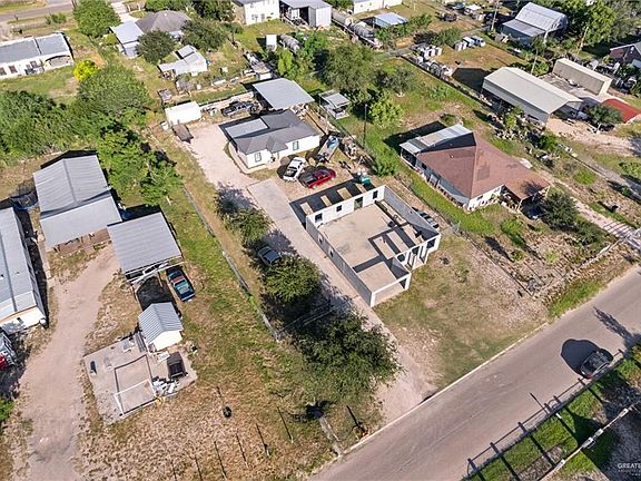 3rd image of 8130 Grindelia St