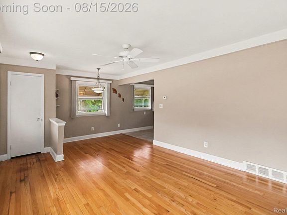2nd image of 21711 Audrey Ave