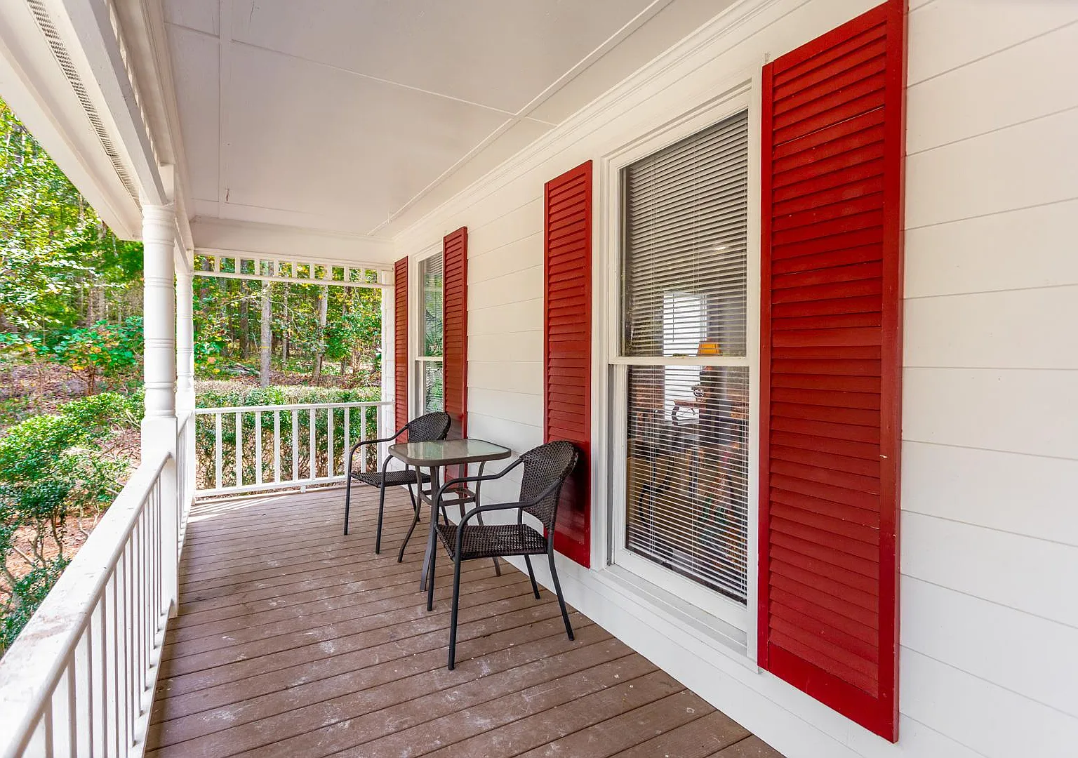 5 bed, 3.5 bath, 3400 sqft, $6,500 — Photo 3